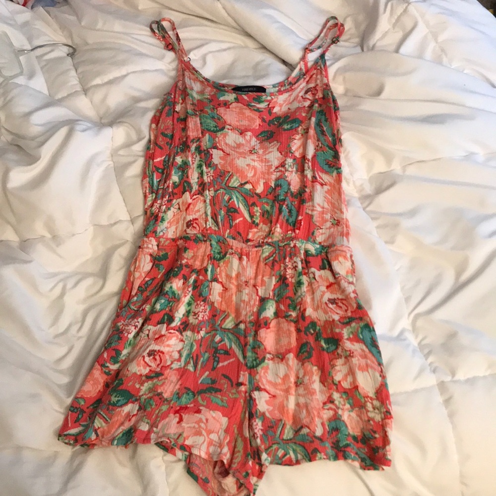 Forever 21 open back romper floral